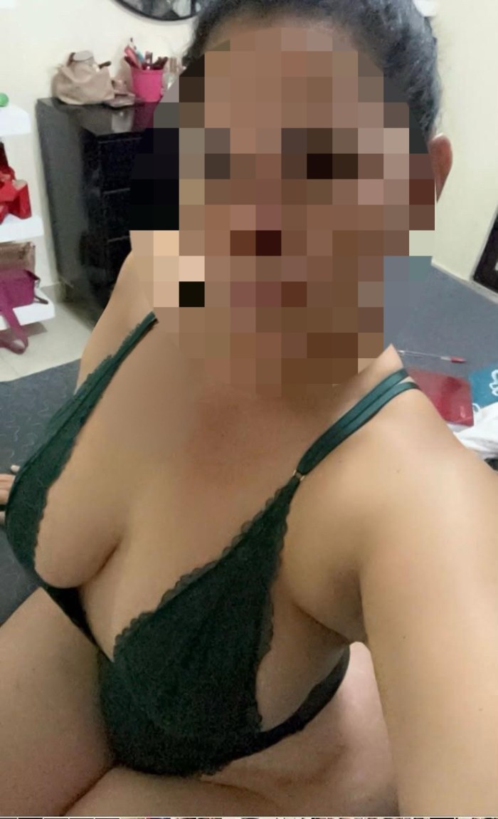 MADURITA MUY CACHONDA EN CERDANYOLA 24H
