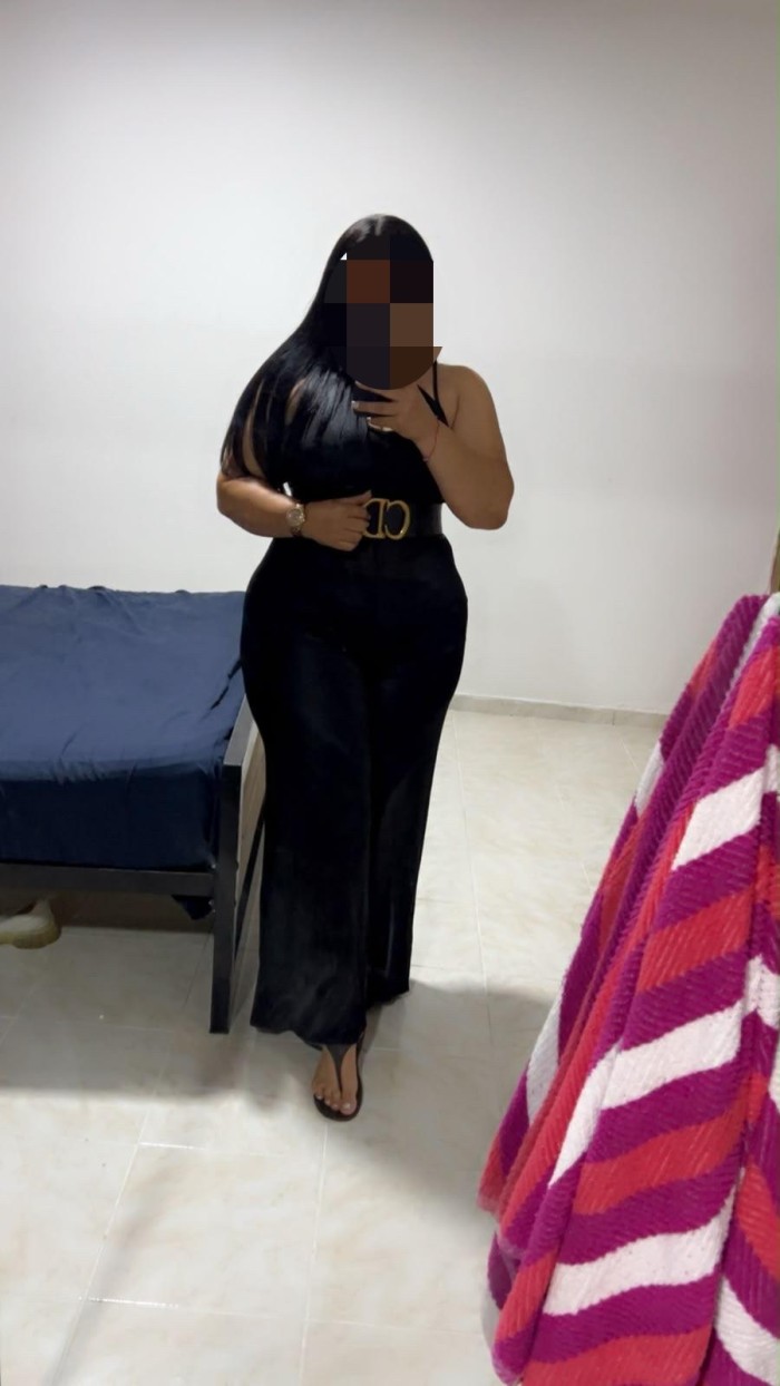 MADURITA MUY CACHONDA EN CERDANYOLA 24H