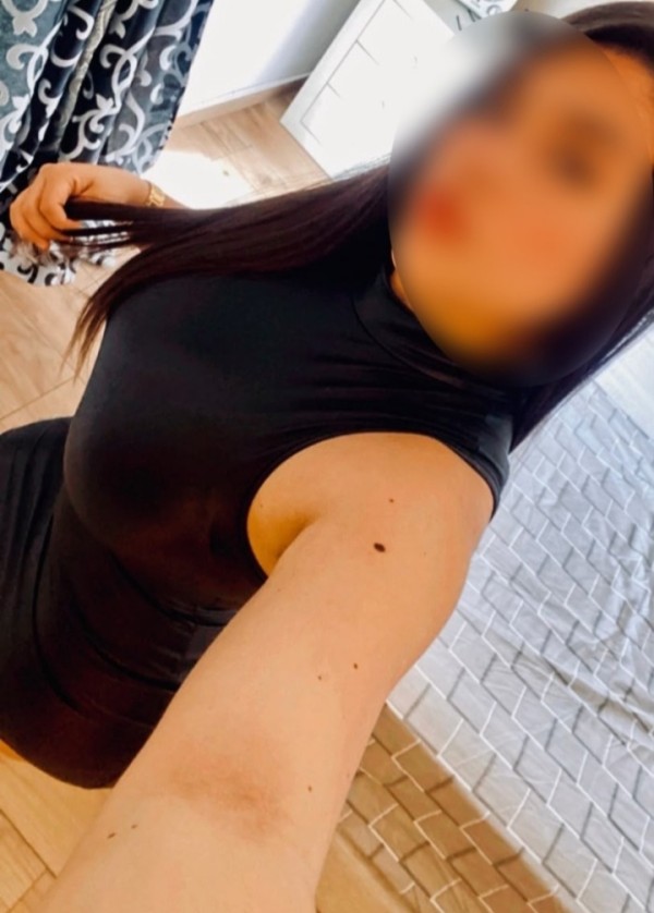 Hola soy una chica latina recién llegada