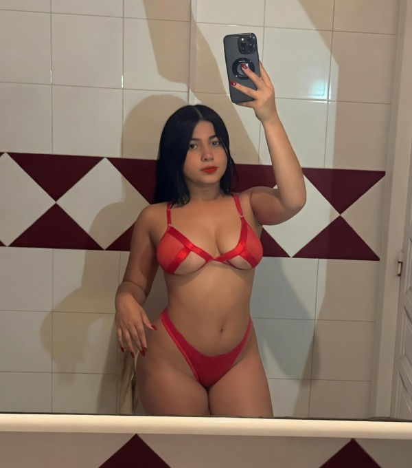 Hermosa Jovencita cachonda No profesional Nobel