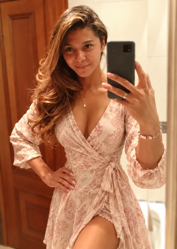 Laiza de regreso trans guapísima femenina!