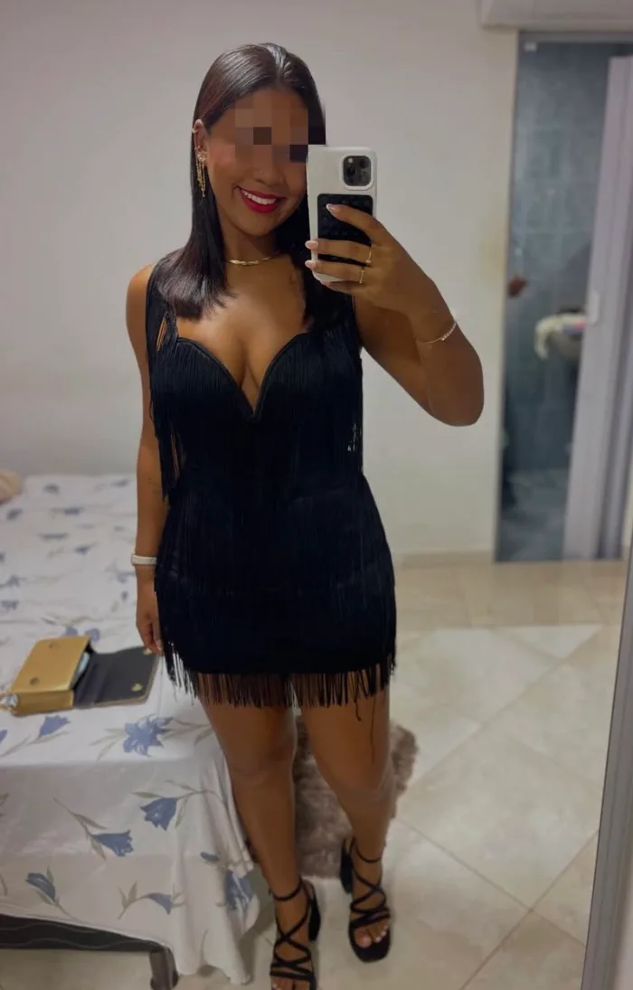 DISPONIBLE PARA TI Y TUS DESEOS WHATSAPP
