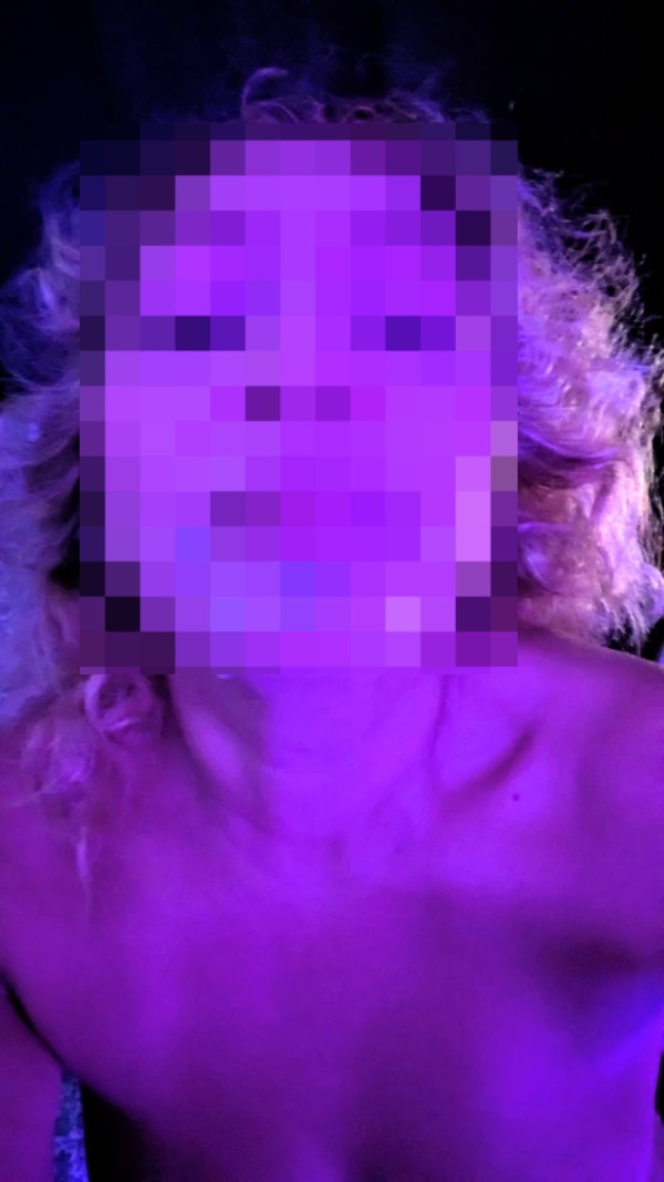 EN DON BENITO MADURITA DESEOSA DE SEXO