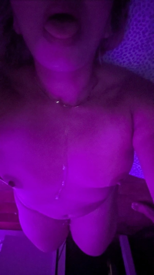 EN DON BENITO MADURITA DESEOSA DE SEXO