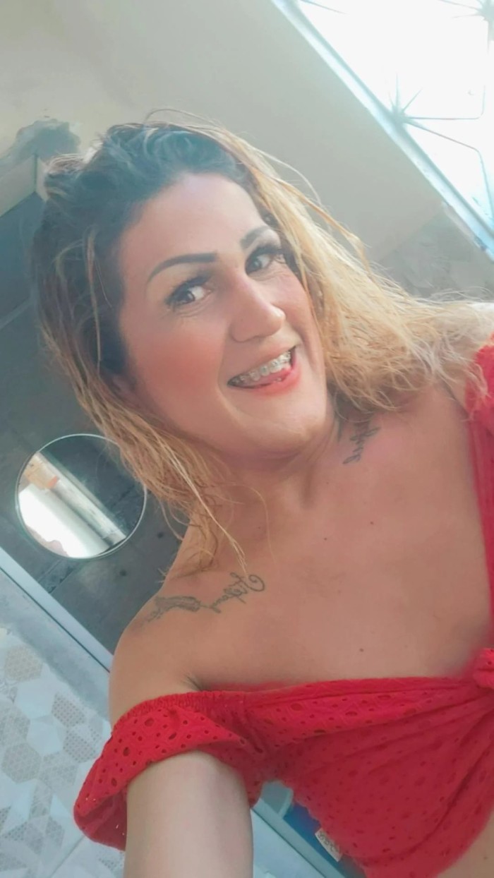 Trans brasileña 100% activa (Girona)