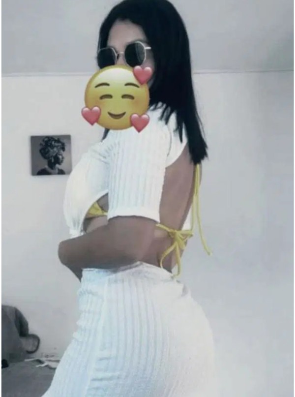 HOLA SOY LORENA MORENA ( GRIEGO )