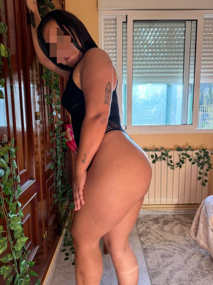ATIENDO PAREJAS SUPER FOLLADORA VICIOSA MORBOSA