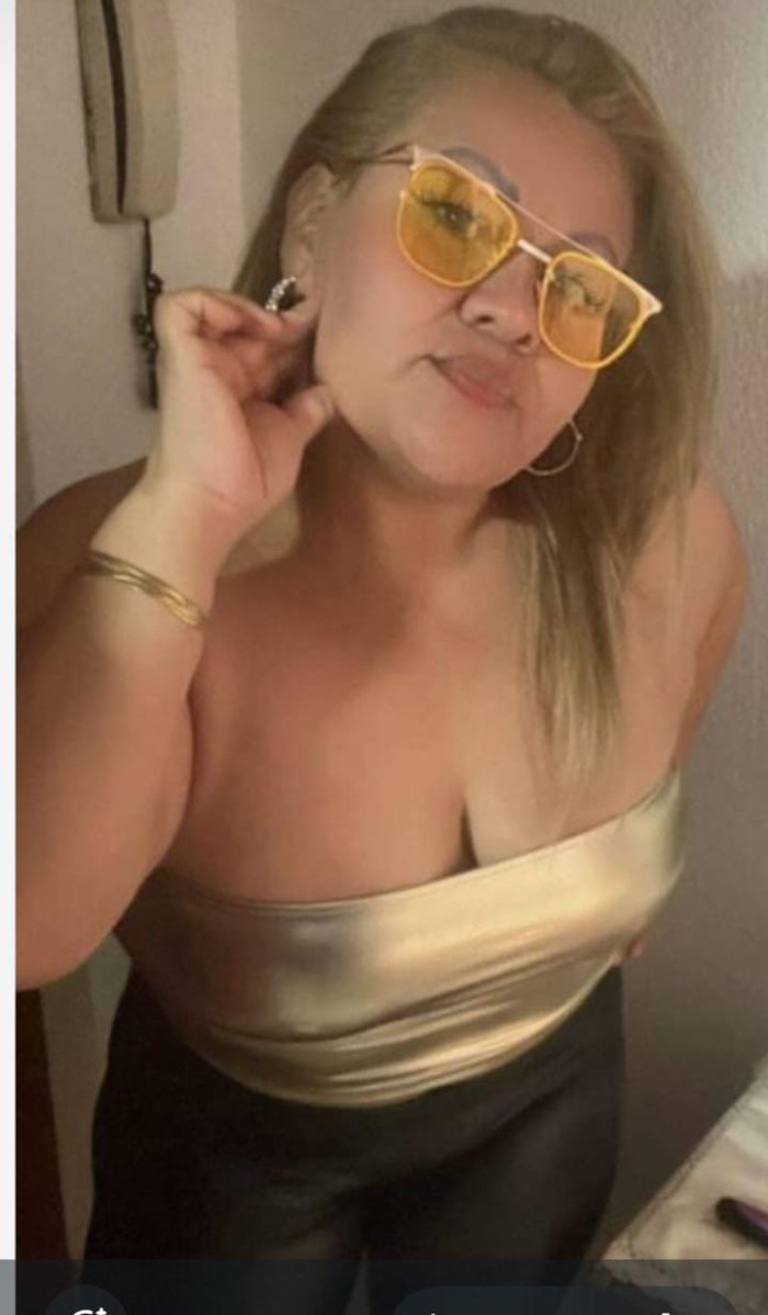 NOVEDAD RUBY! MADURITA FIESTERA CACHONDA JUGUETONA CARIÑOSA EN Vilagarcía