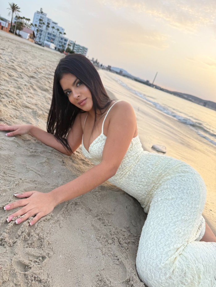 SOY SARA, COLOMBIANA DISCRETA Y ARDIENTE