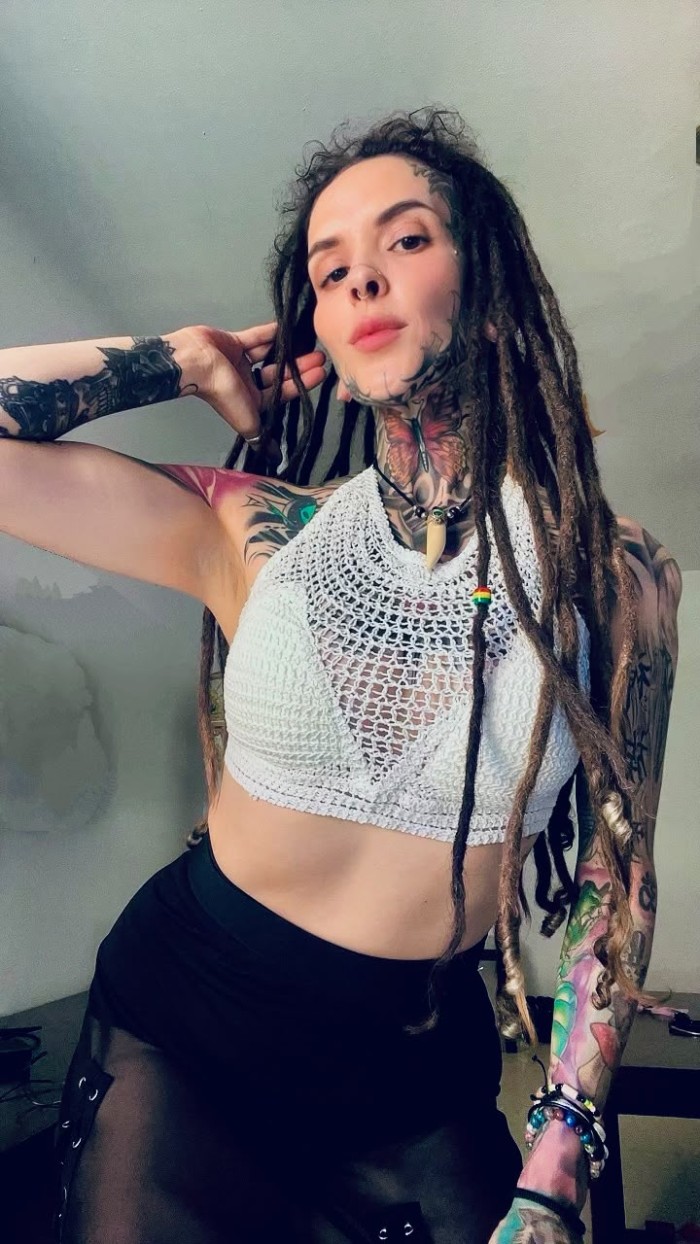 UNA TENTACIÓN LLENA DE ENCANTO 604884934