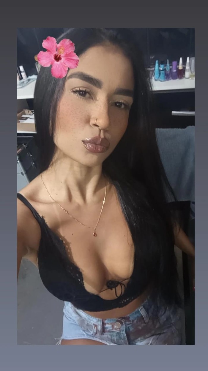 SEXY BRASILEÑA CACHONDA EN JEREZ DE LA FRONTERA