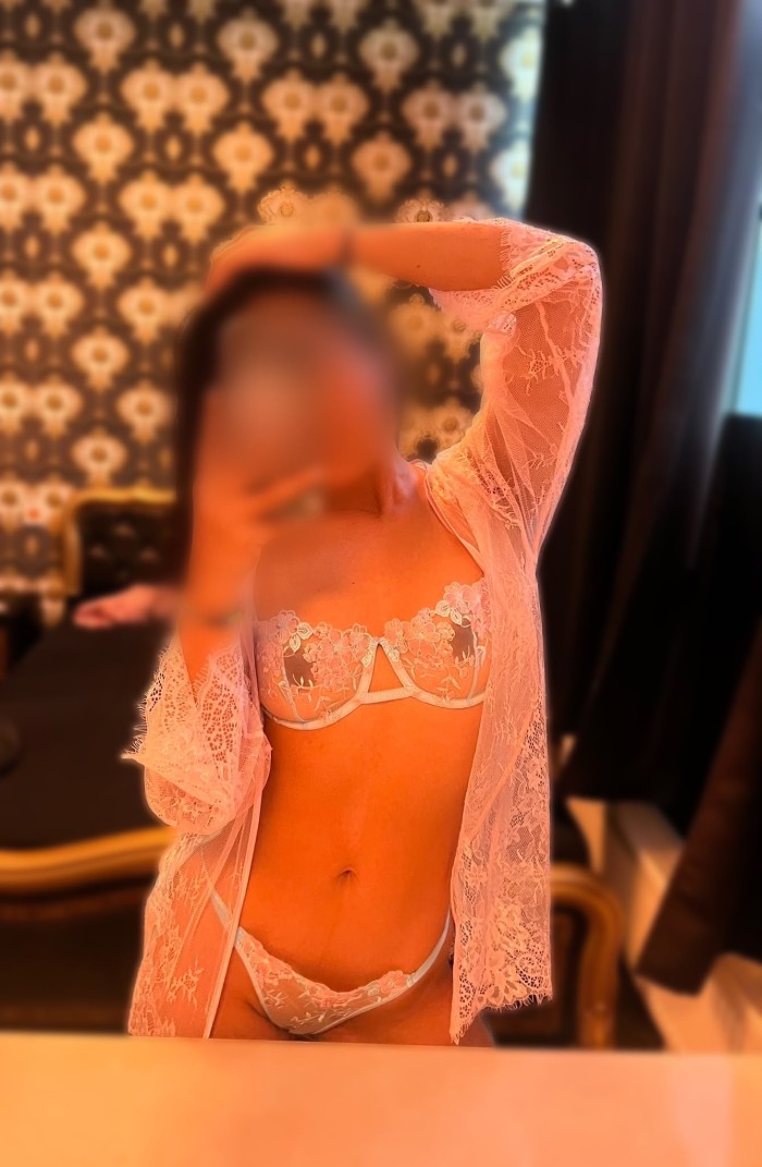 ARGANTA DEL REY   ARDIENTE ENCANTADORA SENSUAL