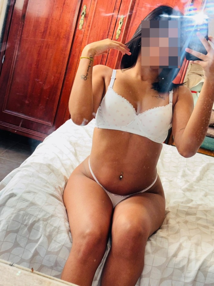 CACHONDA LUJURIOSA DISPUESTA  AL BUEN SEXO FIESTER