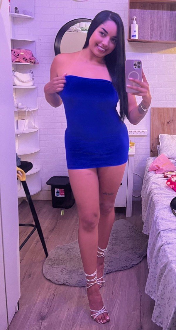 ORIANA TU COLOMBIANA CALIENTE PARA PASARLO BOMBA