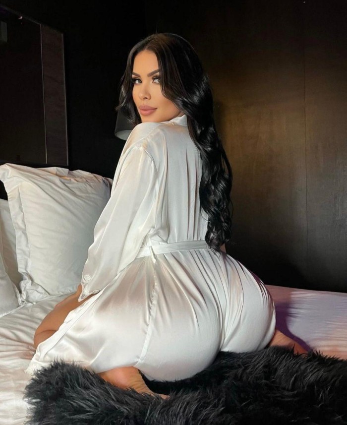 Preciosa venezolana 24 horas