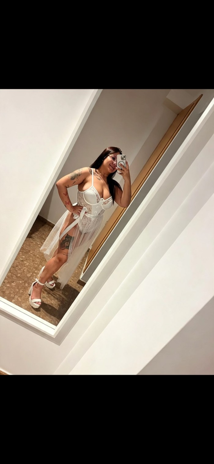 Novedad primera vez en tu cuidad chica jovencita