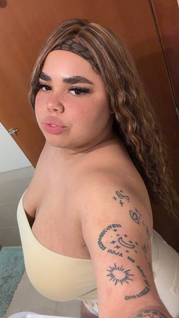 VALENTINA Y LORENA AMIGAS LATINAS CALIENTES -642003704