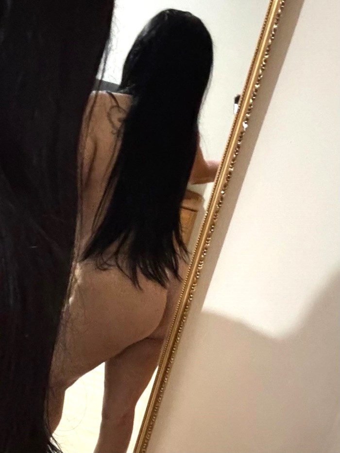 NOVEDAD PERLA! MADURITA ARDIENTE CARIÑOSA FIESTERA COMPLACIENTE EN ALCAZAR