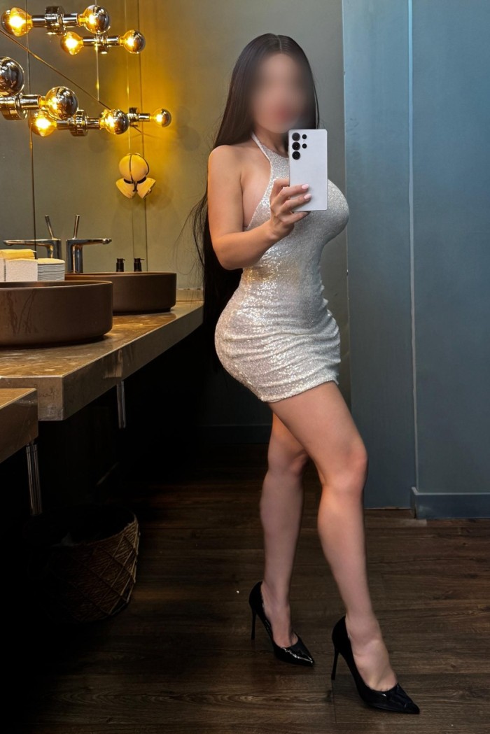 LUCIA PURO VICIO TODA ENTERA PRA TI
