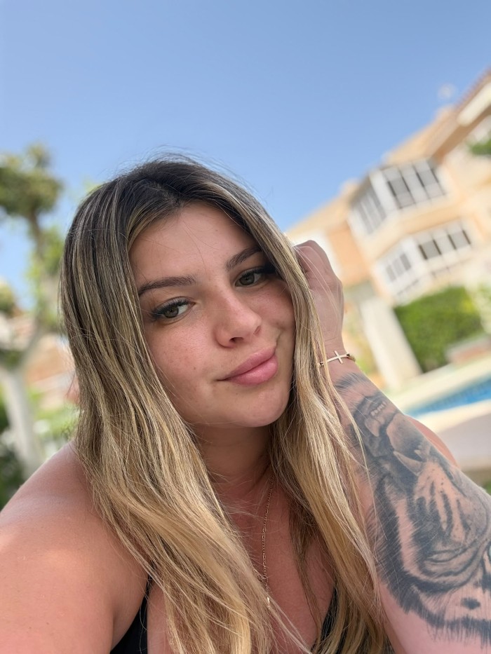 SOY CAROLINA NUEVITA COMPLACIENTE Y FIESTERA AMOR