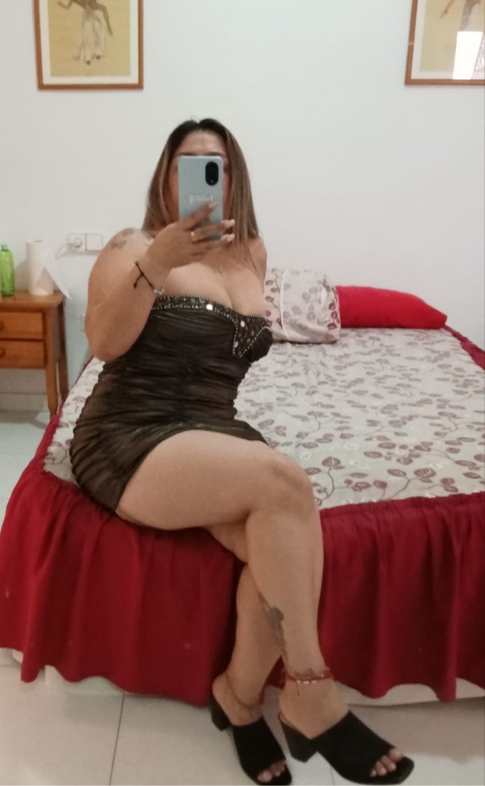 ARDIENTE CACHONDA DESEOS DE SEXO