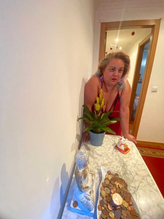 GALLEGA ,una mujer muy explosiva ,madurita