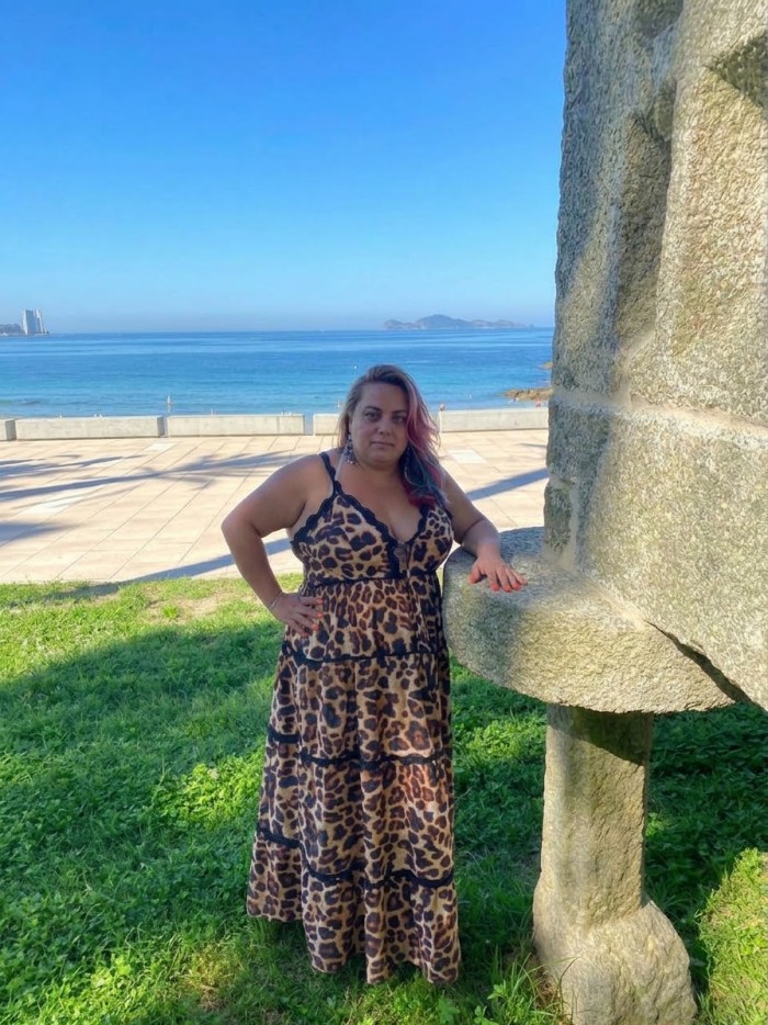 GALLEGA ,una mujer muy explosiva ,madurita