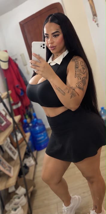DELICIOSA CACHONDA LUJURIOSA COMPLACIENTE