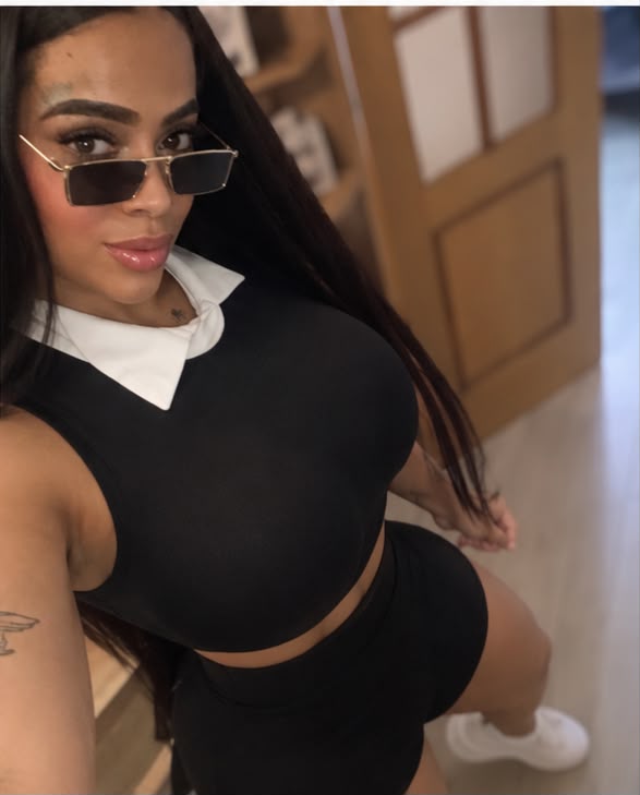 DELICIOSA CACHONDA LUJURIOSA COMPLACIENTE