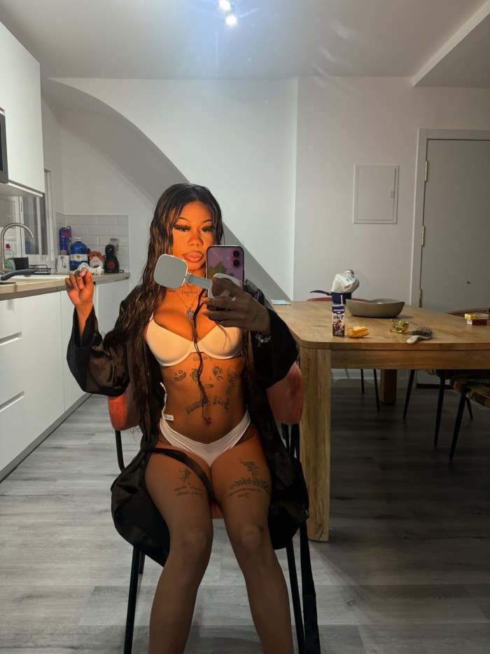 Impresionante colombiana sexy NOVEDAD