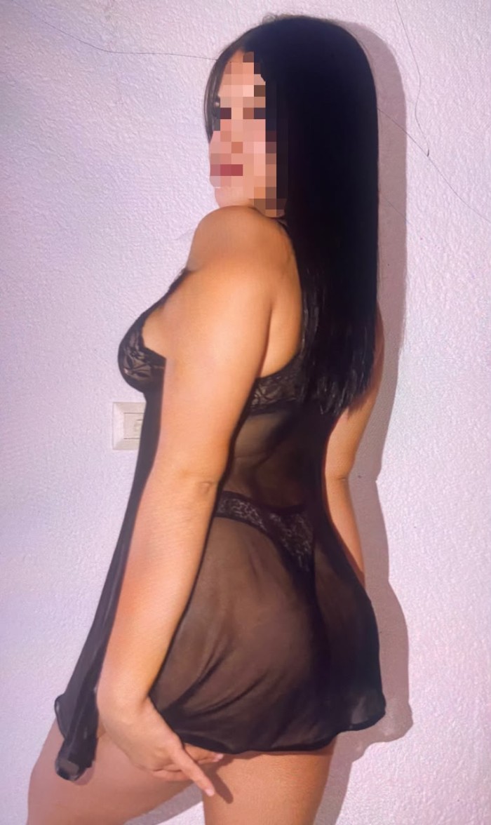 DAMA MORBOSA, FIESTERA Y MUY SENSUAL
