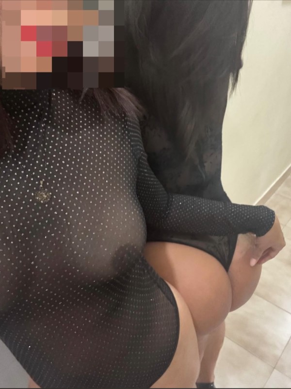 EN LUXTANA TRIOS LESBICOS MASAJES A 4 MANOS Y MAS VEN PRONTO