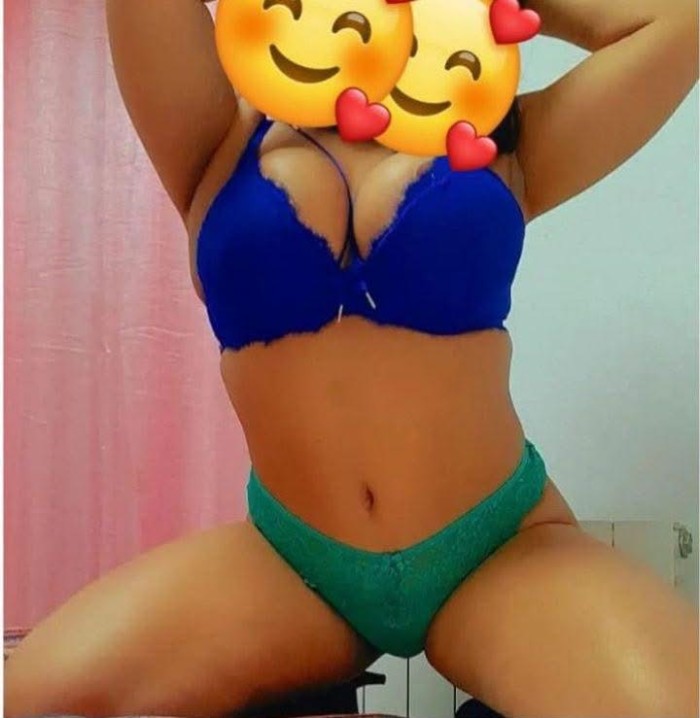 Novedad latina traviesa trato de novio soria