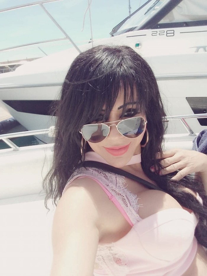 MEXICANA REGRESANDO DE VACACIONES