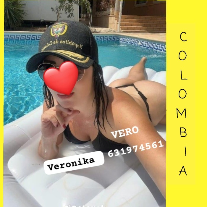 VEN FOLLAME EN LA DUCHA ESTOY SOLITA PARA TI regrese