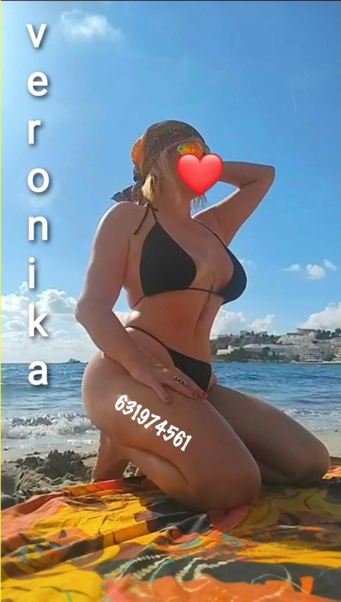 VEN FOLLAME EN LA DUCHA ESTOY SOLITA PARA TI regrese