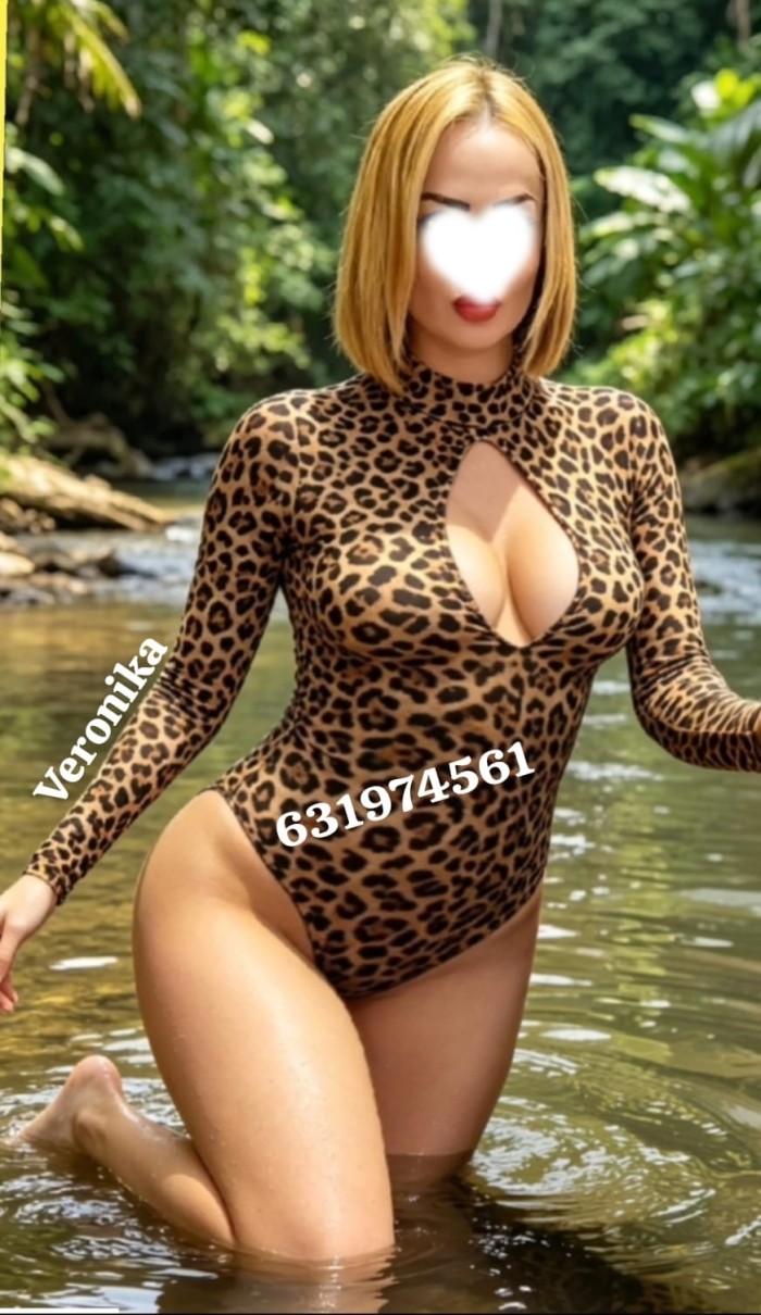 VEN FOLLAME EN LA DUCHA ESTOY SOLITA PARA TI regrese