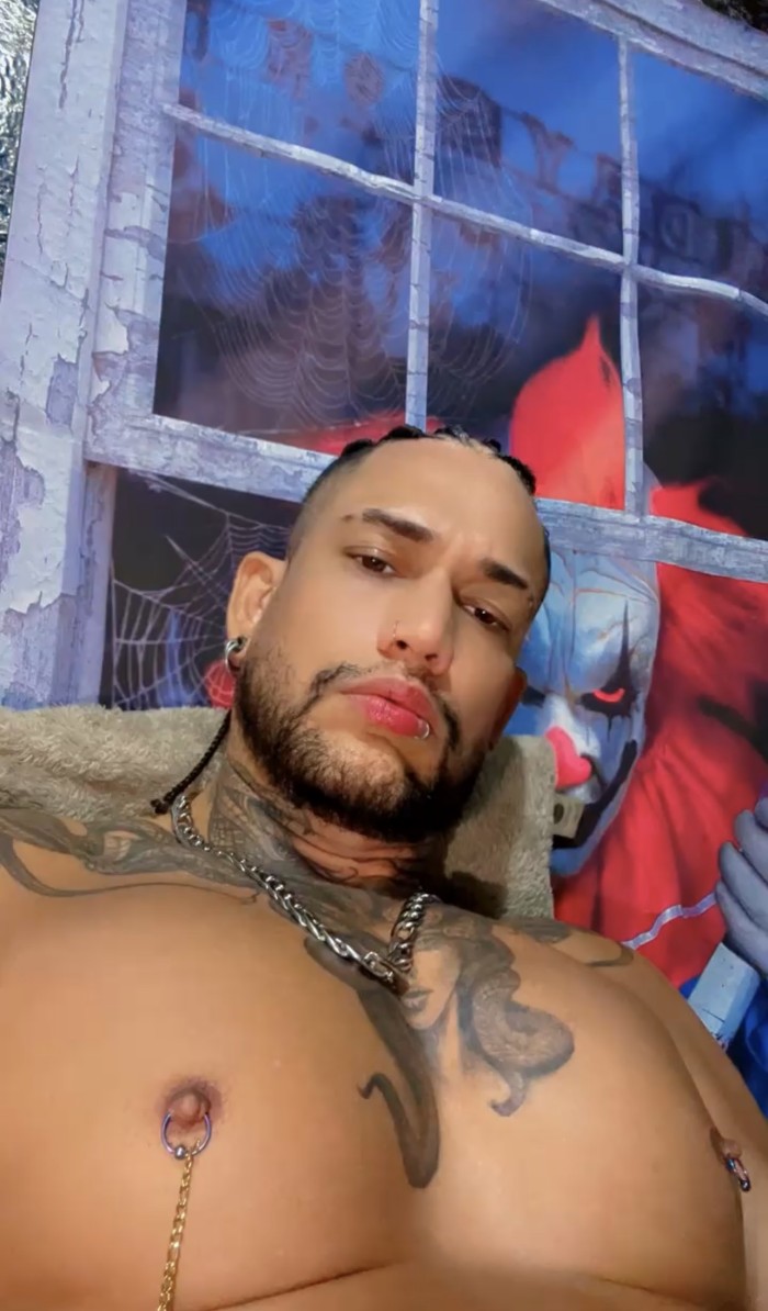 DAMIÁN CARÁCTER Y SENSUALIDAD MASAJES HOT