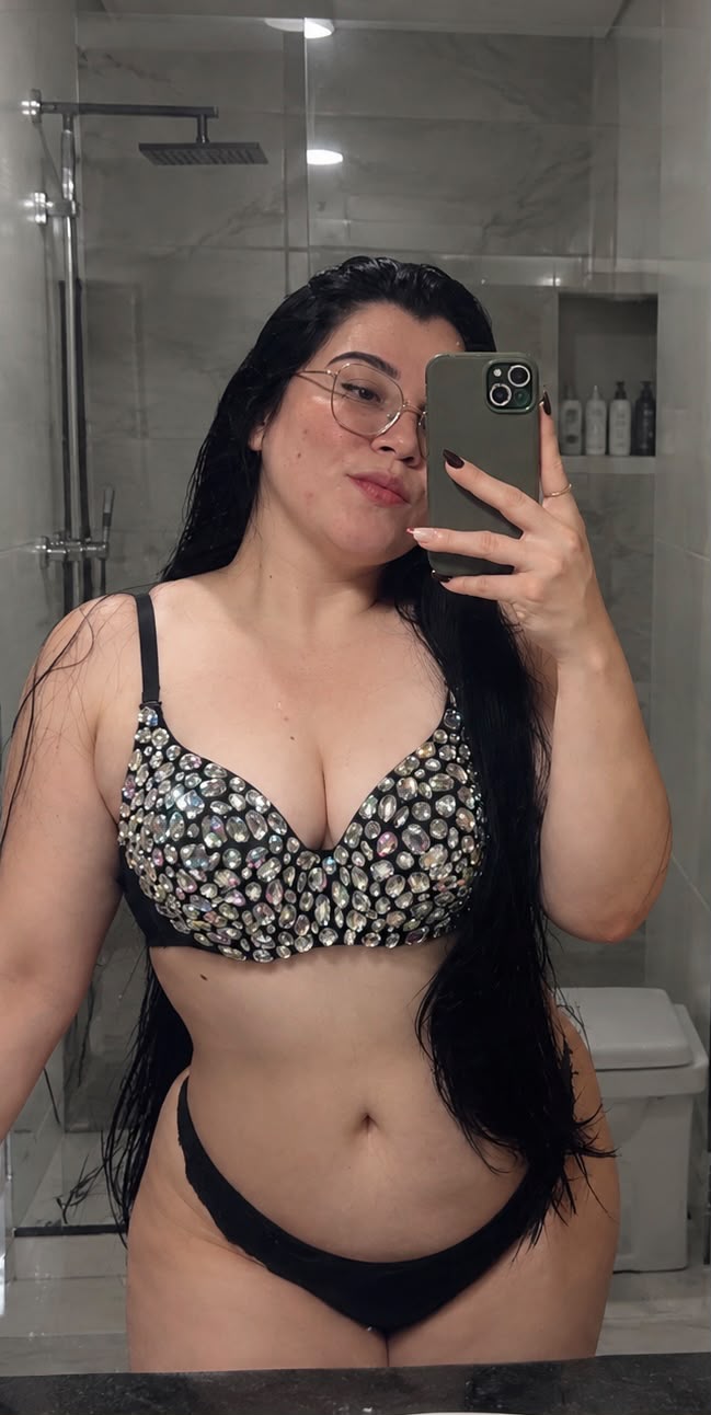 BUENA DE COÑITO ROSADITO Y APRETADITO