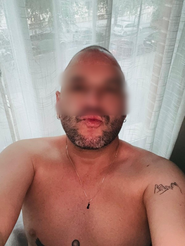 LEANDRO,MASAJE RELAJANTE SUPER MORBOSO