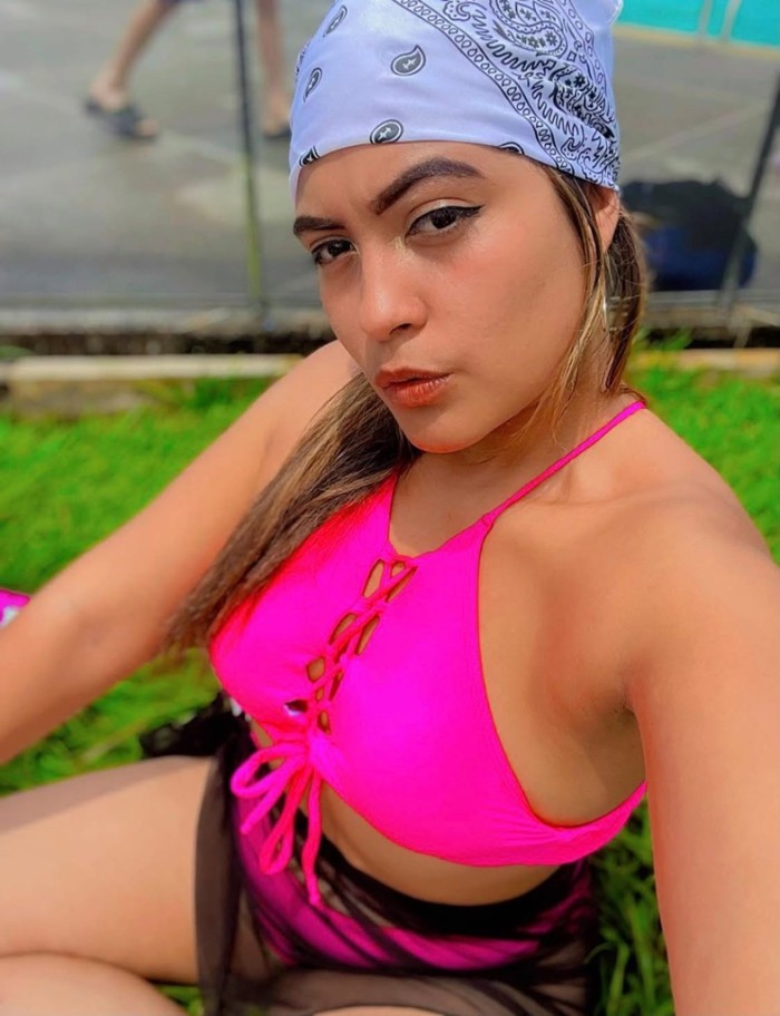 LUNA PRECIOSA SEXY JUGOSA, UNICA UN DULCE DE LUJO