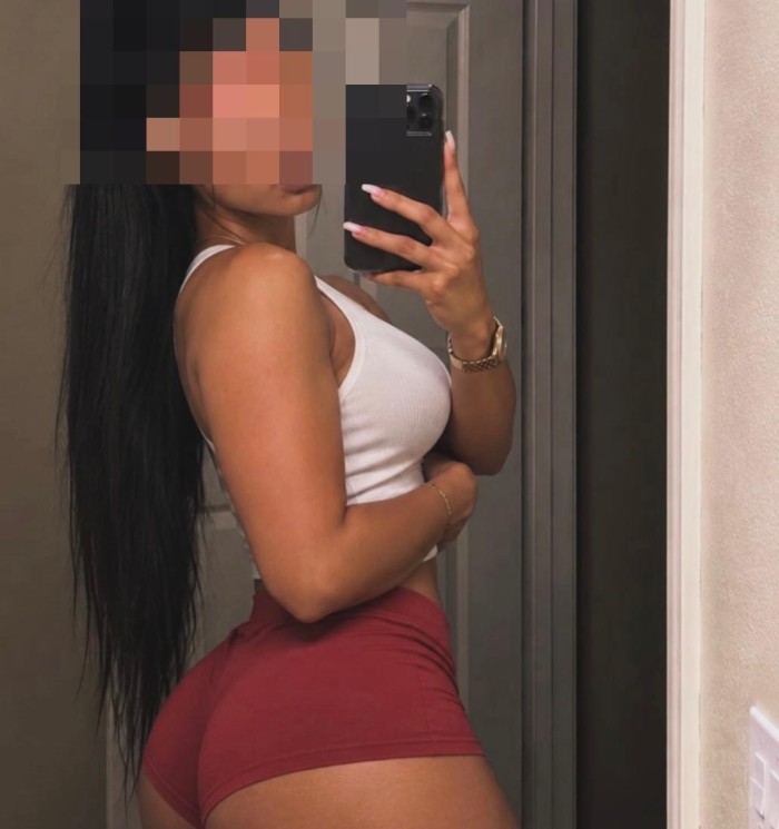 cuerpo de modelo morenaza exclusiva teruel
