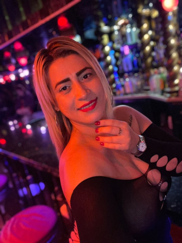 LUNA COLOMBIANA DE ESCANDALO, INOLVIDABLE