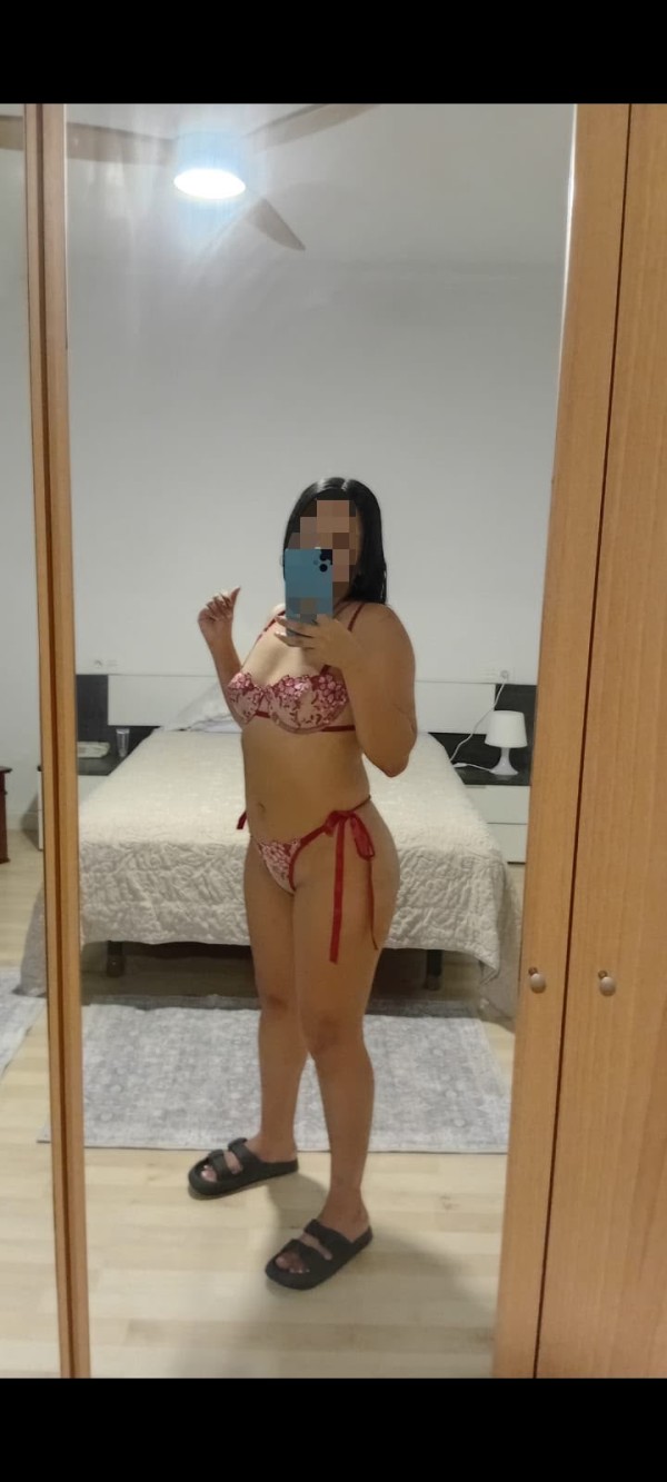 Ardiente venezolana en ZAIDIN, GRANADA. últimos días