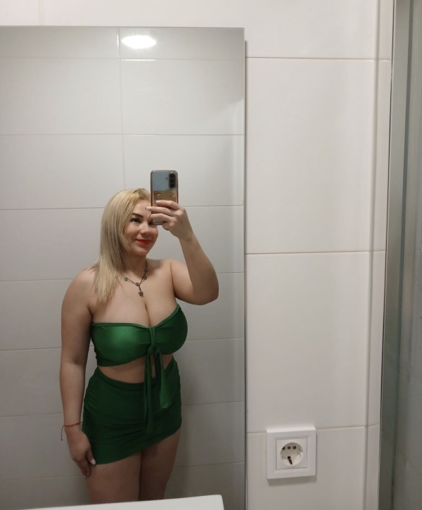 Muñequita de lujo paraguaya tetona – El Carmen