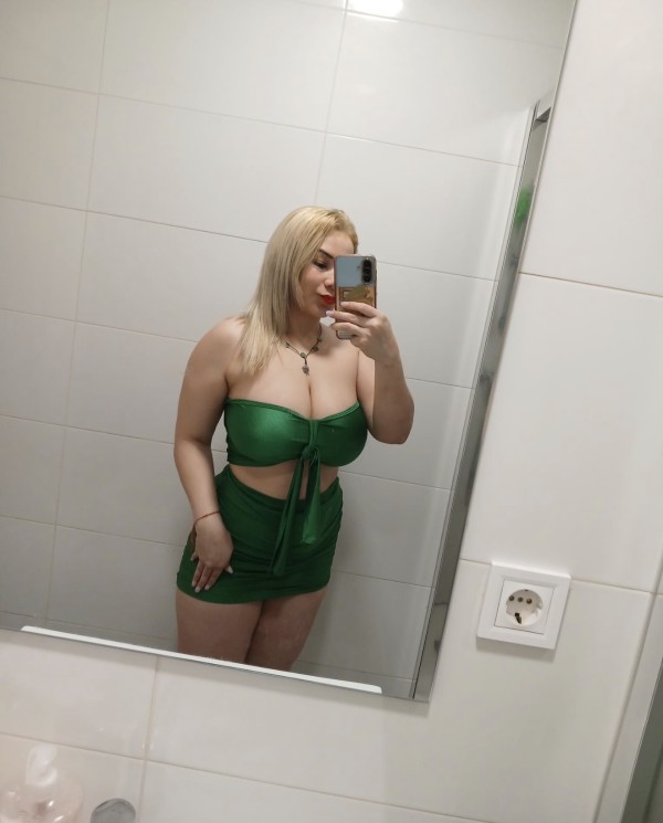 Muñequita de lujo paraguaya tetona – El Carmen