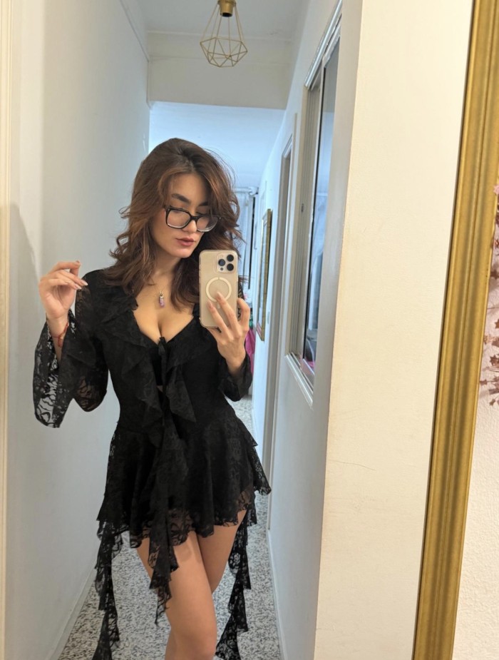 Preciosa venezolana con cuerpo de fantasia