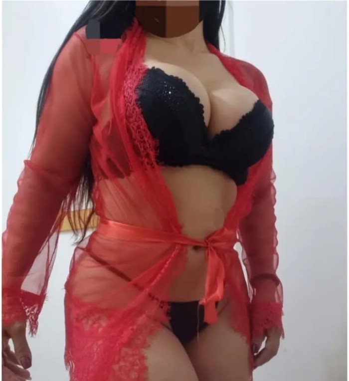 NOVEDAD PAMELA! CARIÑOSA MORBOSA FIESTERA EN TOMELLOSO