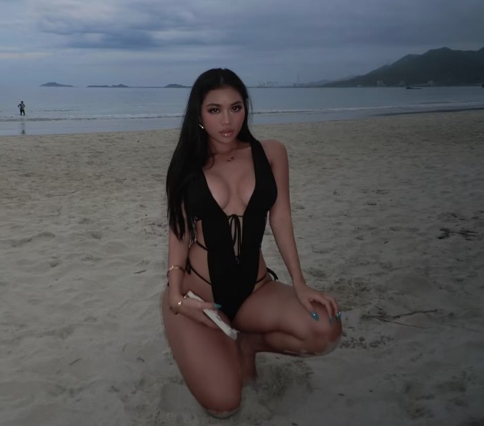 LUCY CACHONDA Y SENSUAL LATINA EN MALAGA CENTRO
