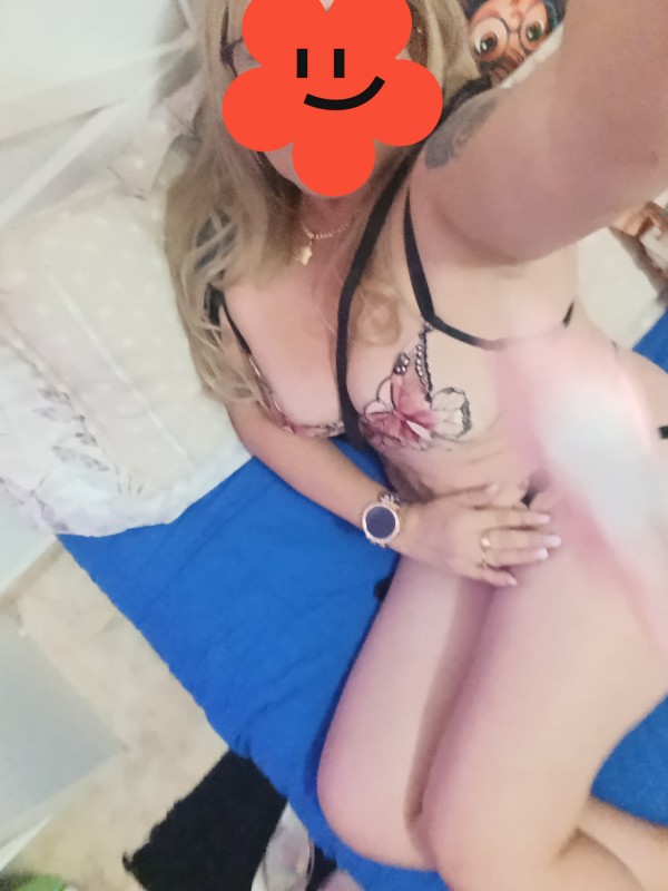 Madurita sexy y divertida